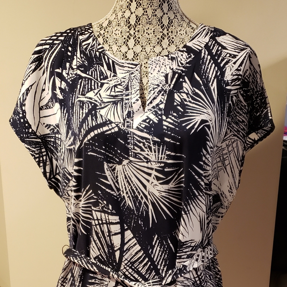 Liz Claiborne Navy Palm Pattern Dress with Tie